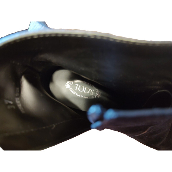 TOD's Black Suede Ankle Boots Mid Heel Size 37 - Picture 8 of 8